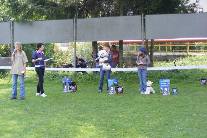 2009_10100152.JPG